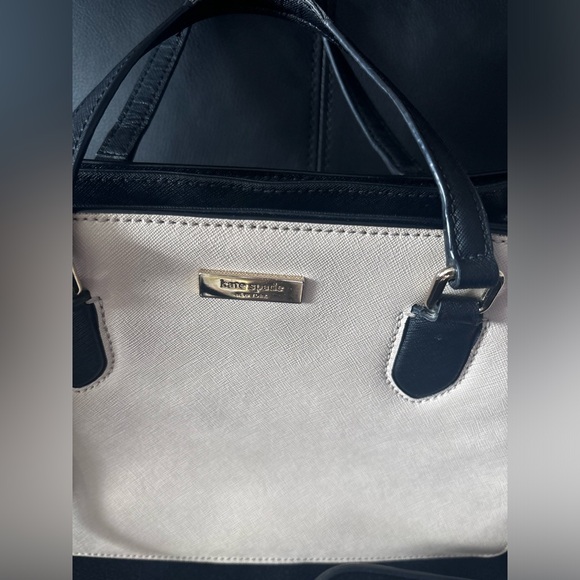 Kate Spade Black and Cream Satchel As is
Final price! - Picture 7 of 15